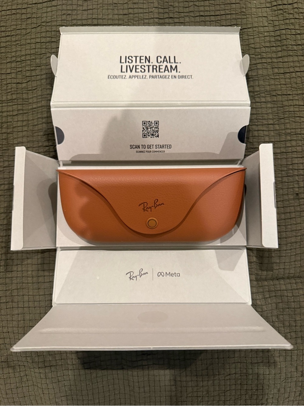Ray Ban Meta Glasses - Picture 2 of 7